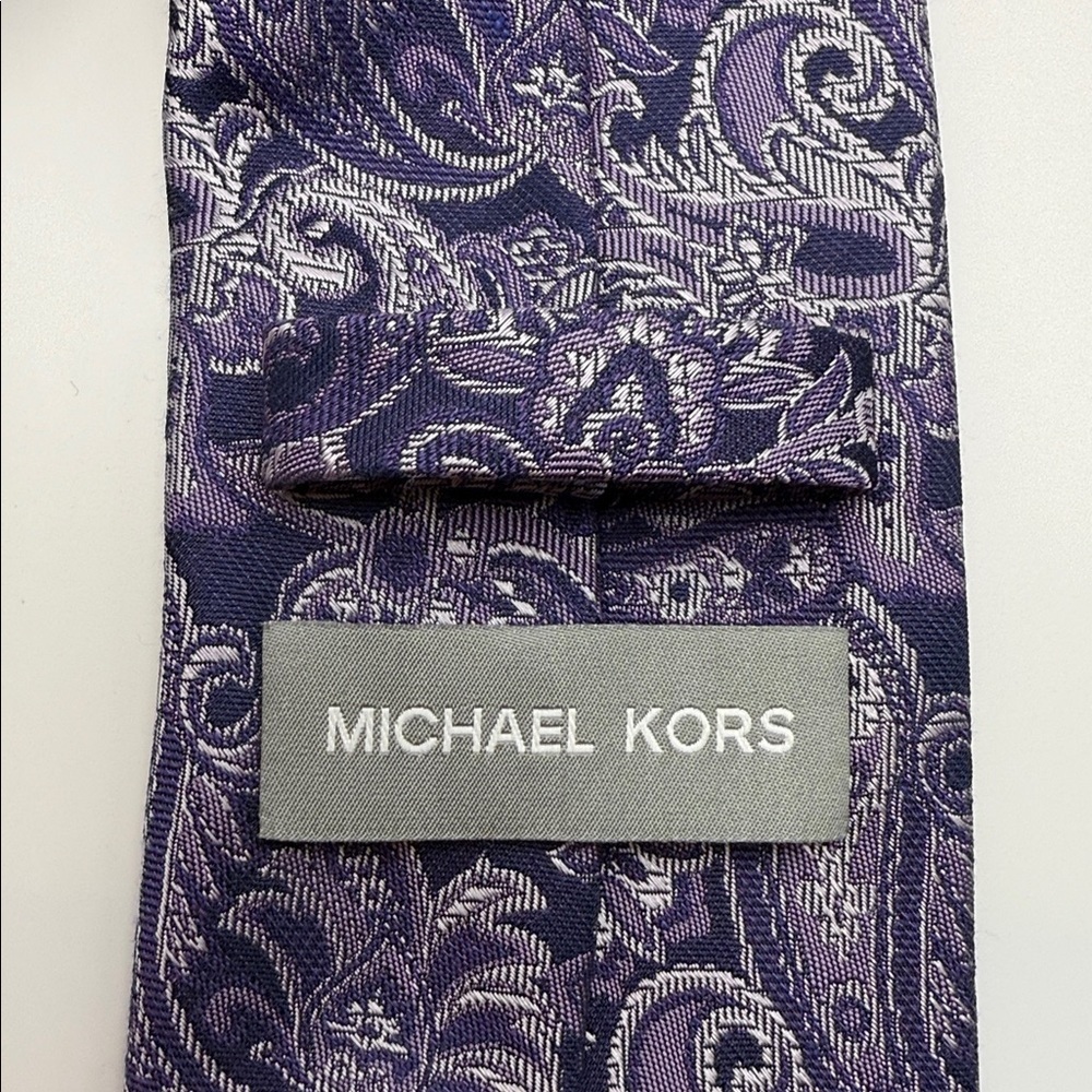 Michael Kors Purple and Silver Paisley Tie Silk Blend - Picture 5 of 6